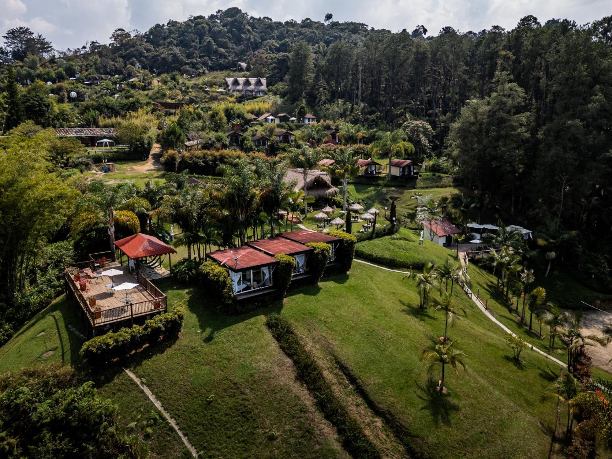 Hotel Pietrasanta Guatape Bagian luar foto