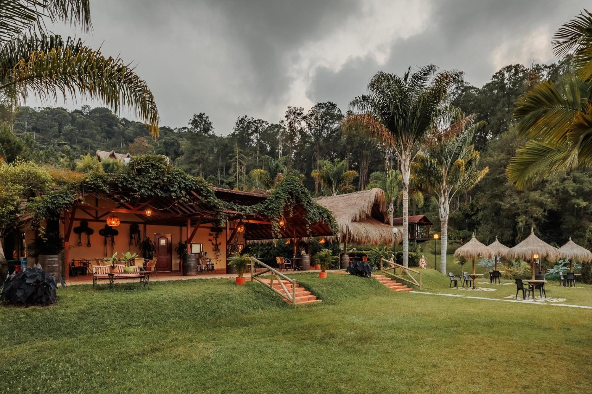 Hotel Pietrasanta Guatape Bagian luar foto